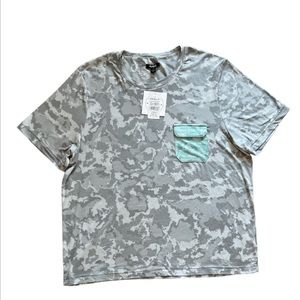 NWT $17 ANdE Bealls grey top size L